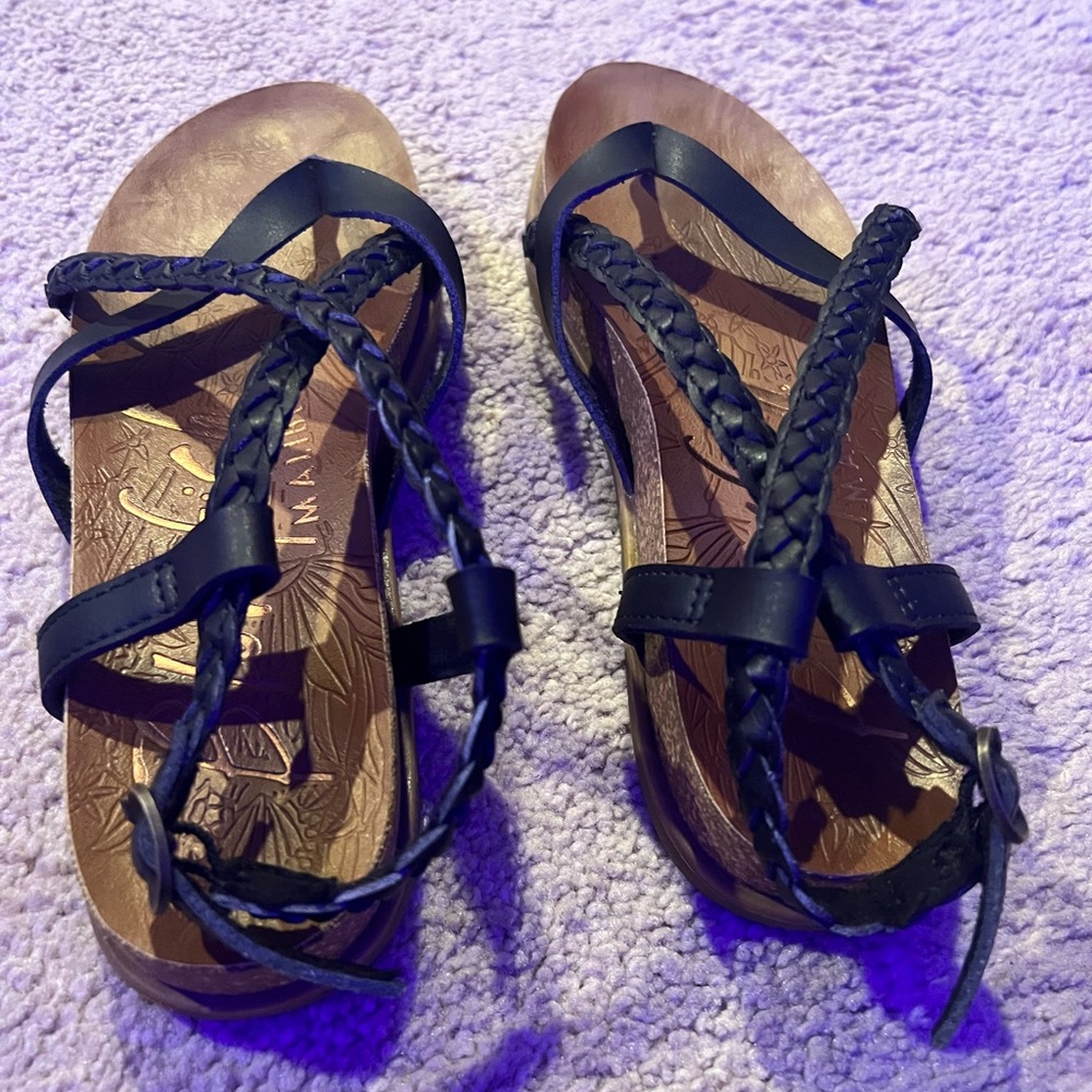 Size 7 Strappy Sandals